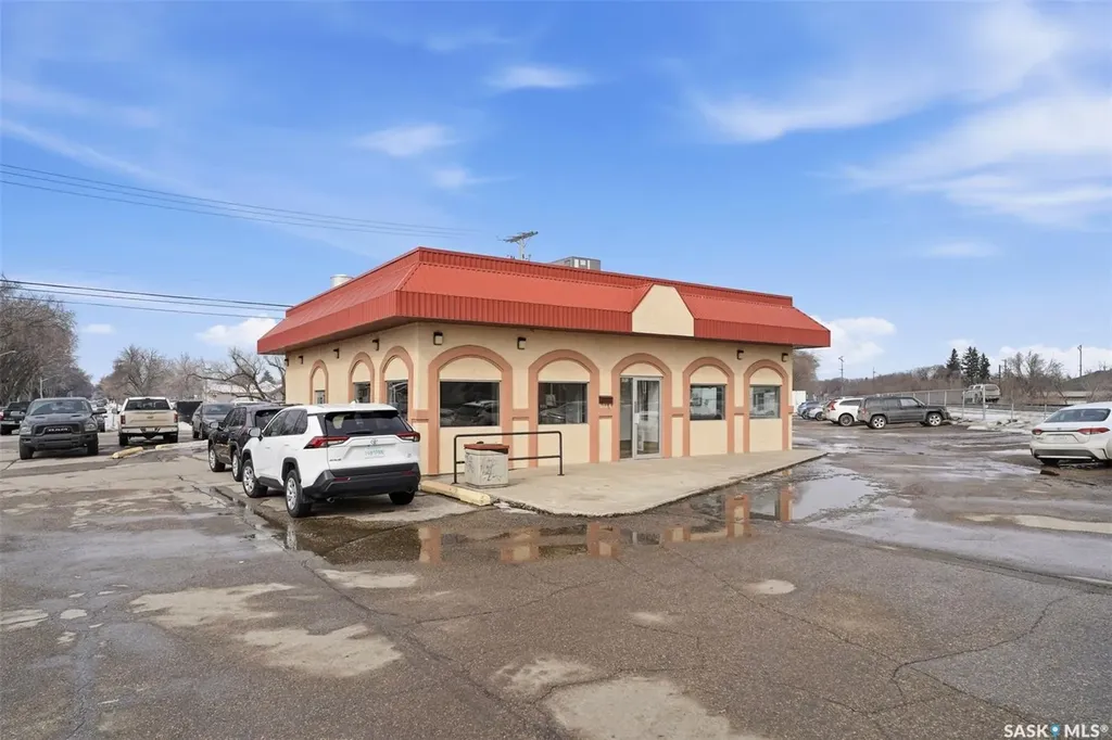 1212 Central Avenue Saskatoon SK S7N 2H2