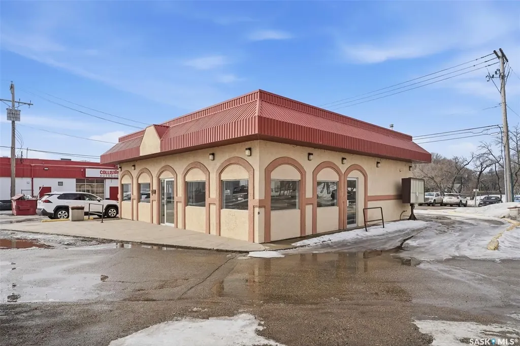 1212 Central Avenue Saskatoon SK S7N 2H2