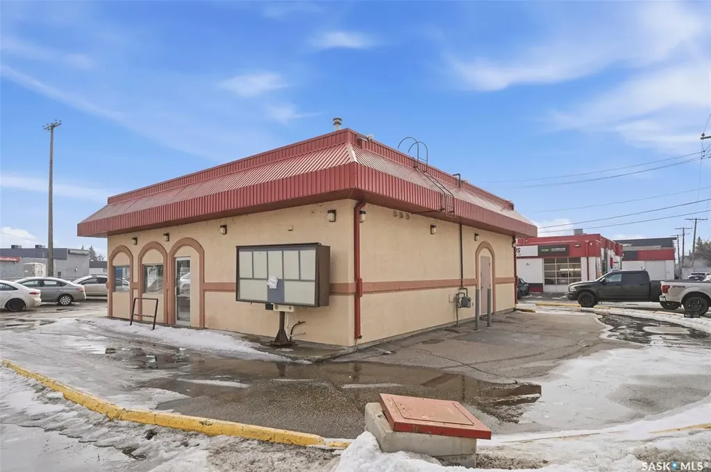 1212 Central Avenue Saskatoon SK S7N 2H2