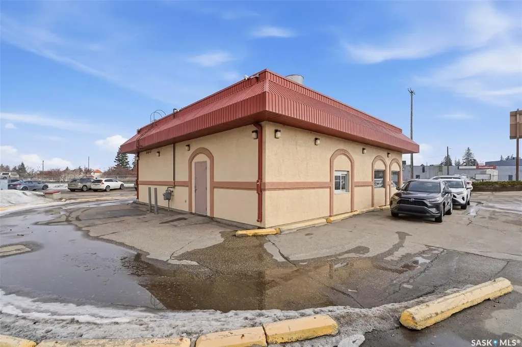 1212 Central Avenue Saskatoon SK S7N 2H2