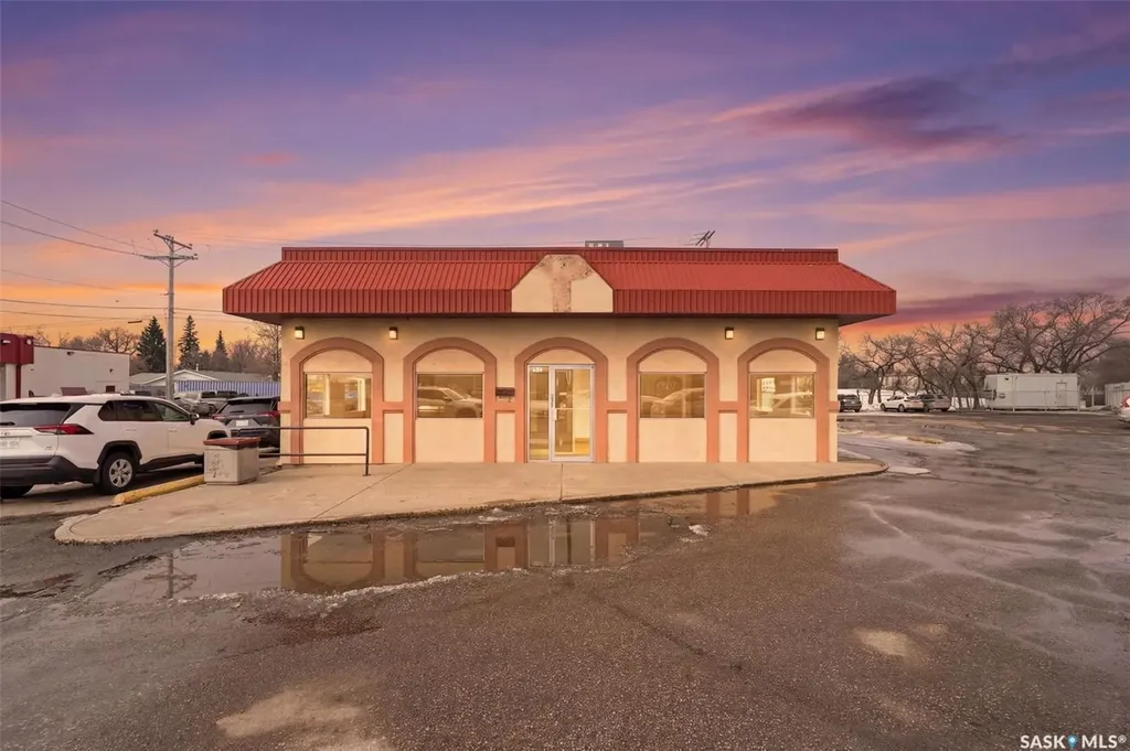 1212 Central Avenue Saskatoon SK S7N 2H2