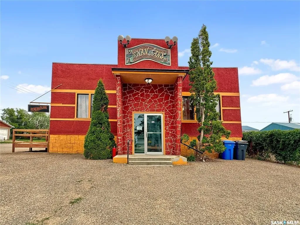 792 108th Street North Battleford SK S9A 2A4
