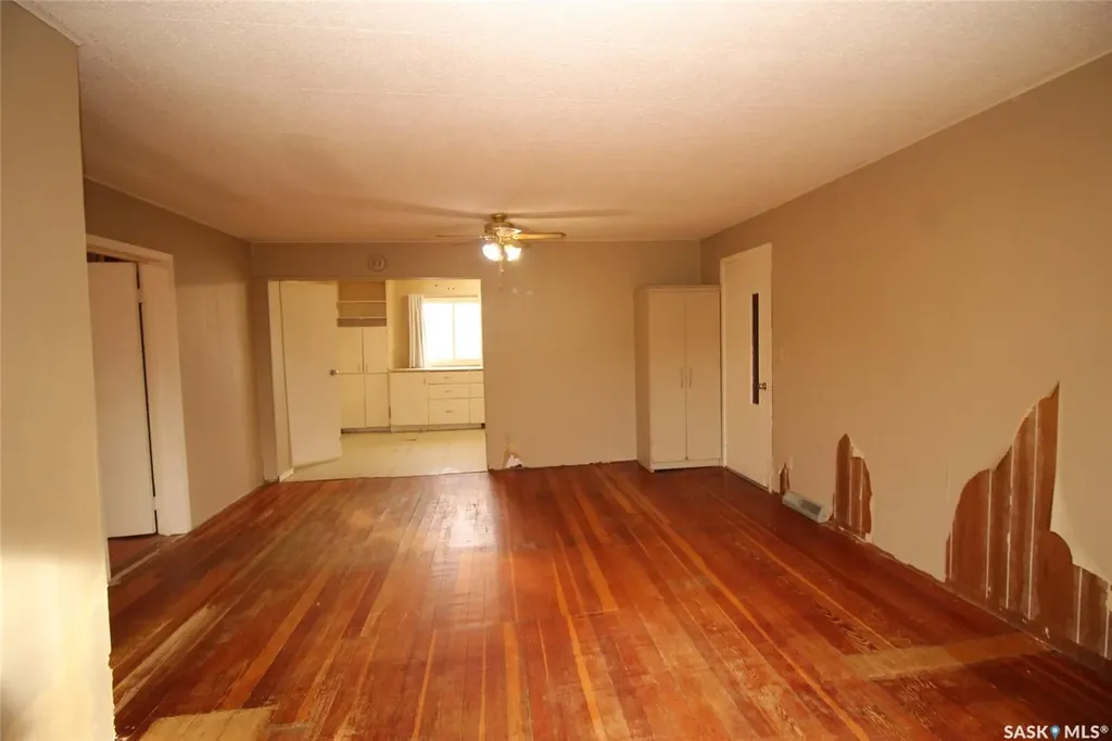 491 1st Street W Shaunavon SK S0N 2M0