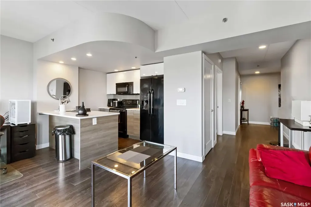 550 4th Avenue N Saskatoon SK S7K 2M7