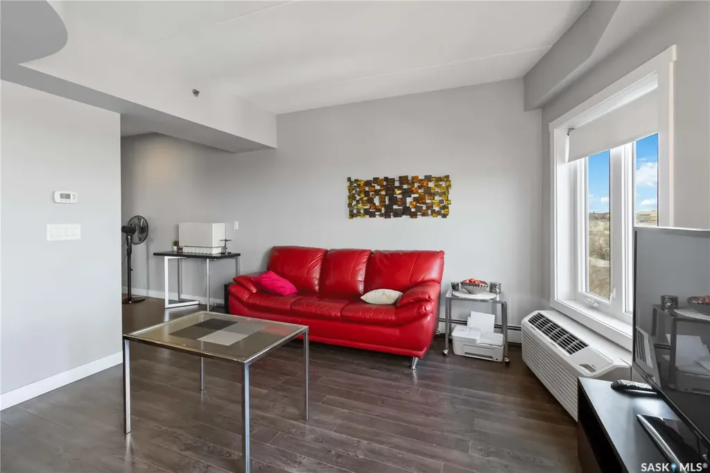 550 4th Avenue N Saskatoon SK S7K 2M7