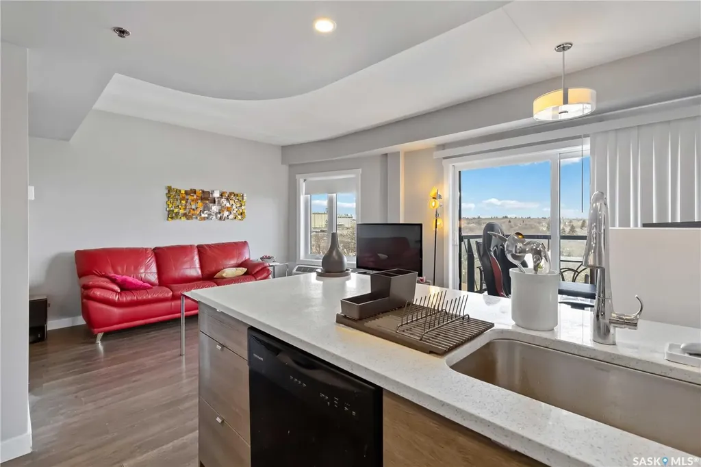 550 4th Avenue N Saskatoon SK S7K 2M7