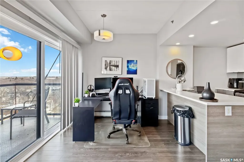 550 4th Avenue N Saskatoon SK S7K 2M7