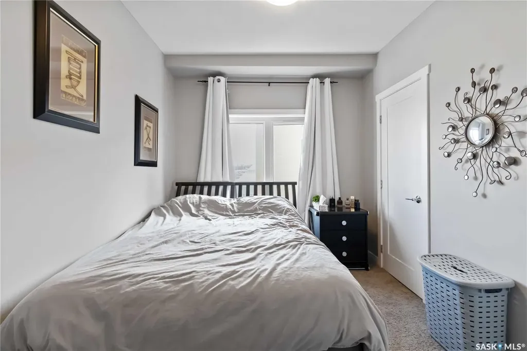 550 4th Avenue N Saskatoon SK S7K 2M7