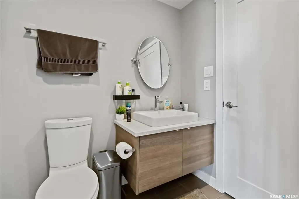 550 4th Avenue N Saskatoon SK S7K 2M7