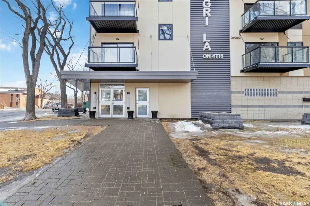 550 4th Avenue N Saskatoon SK S7K 2M7