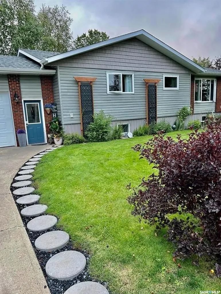 420 Logan Avenue White Fox SK S0J 0B1