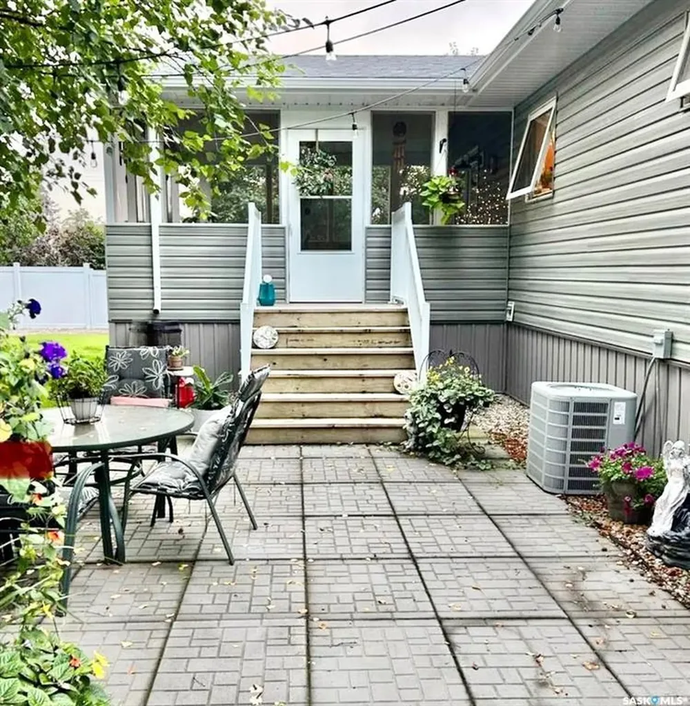420 Logan Avenue White Fox SK S0J 0B1