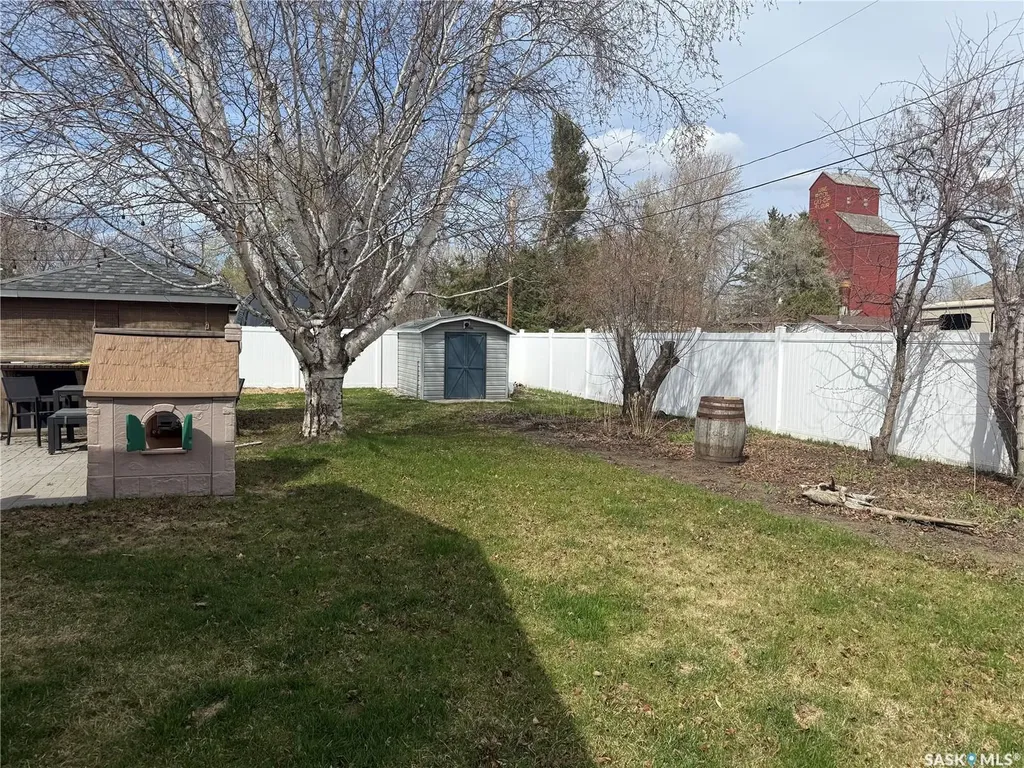 420 Logan Avenue White Fox SK S0J 0B1