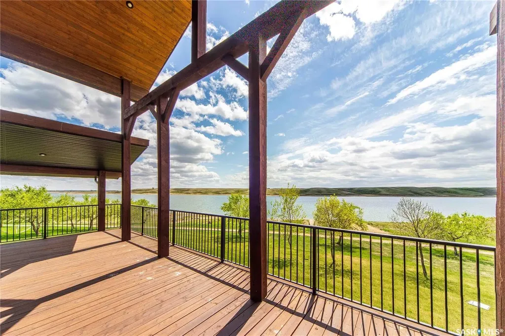 35 Grace Bay Diefenbaker Lake SK S0L 2E0