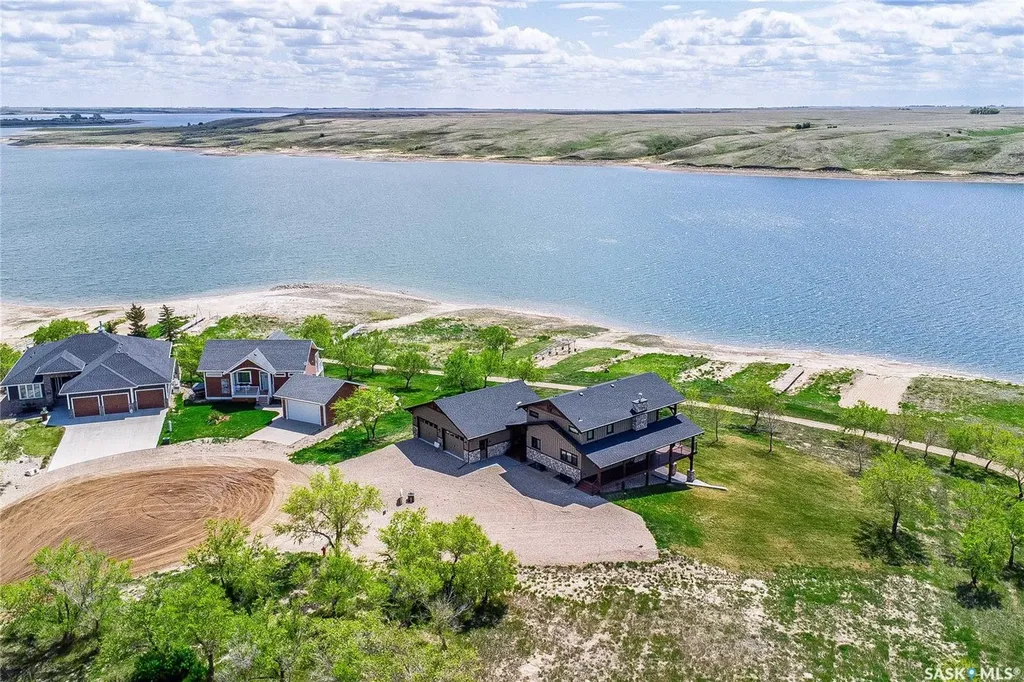 35 Grace Bay Diefenbaker Lake SK S0L 2E0
