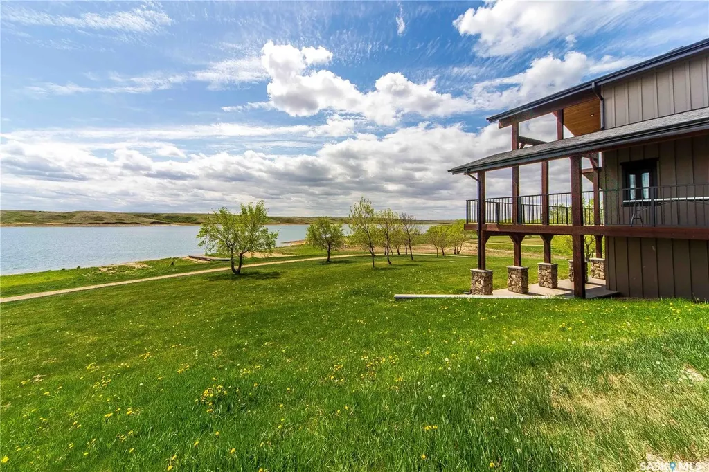 35 Grace Bay Diefenbaker Lake SK S0L 2E0