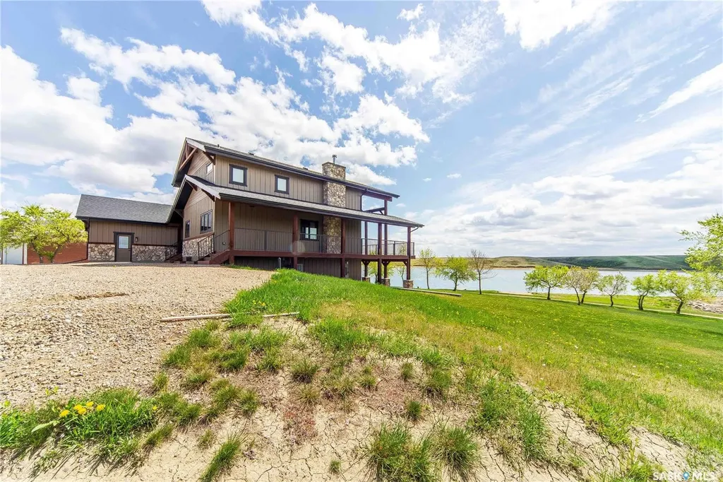 35 Grace Bay Diefenbaker Lake SK S0L 2E0