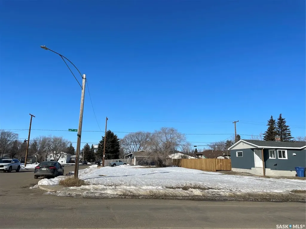 1201 110th Street North Battleford SK S9A 2H7