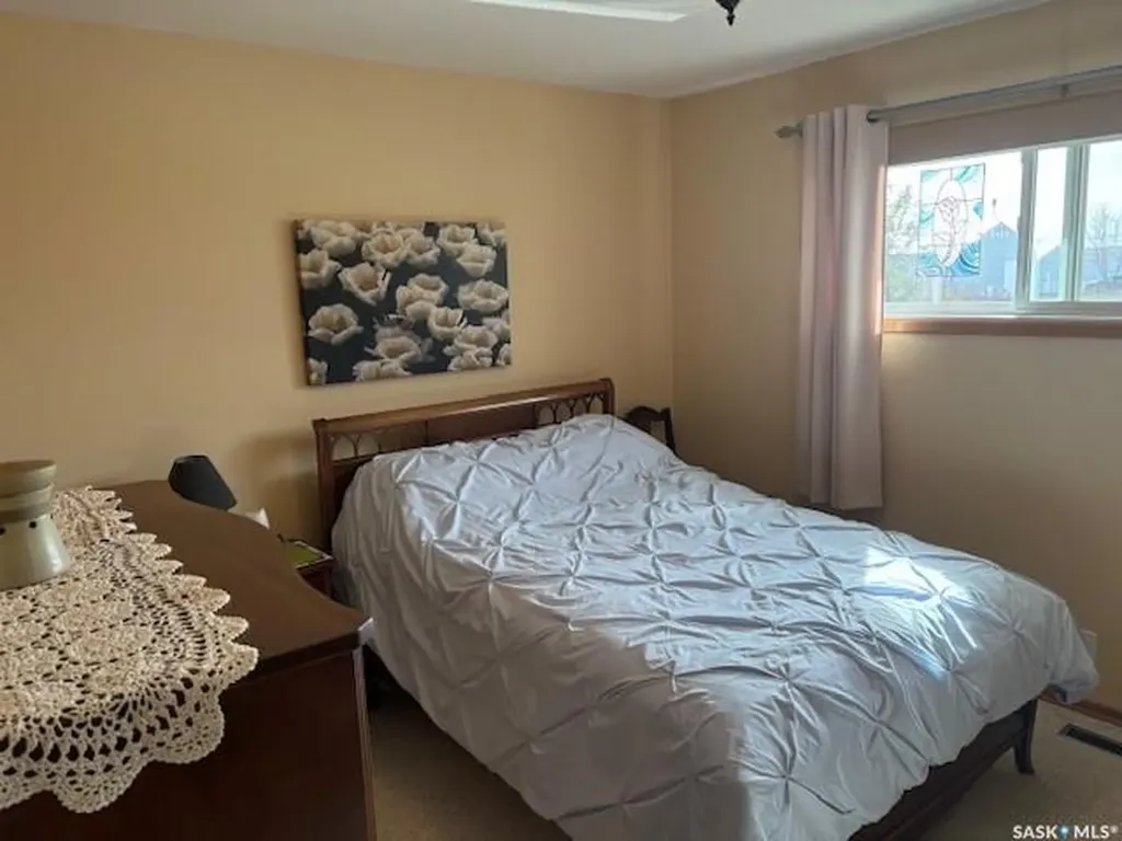 211 Throne Street Sceptre SK S0N 2H0
