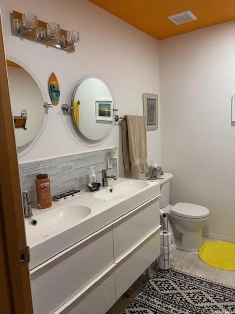 211 Throne Street Sceptre SK S0N 2H0
