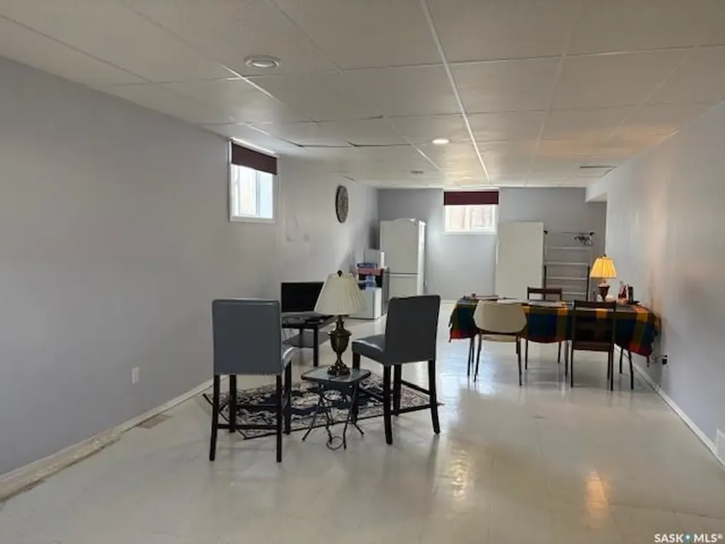 211 Throne Street Sceptre SK S0N 2H0