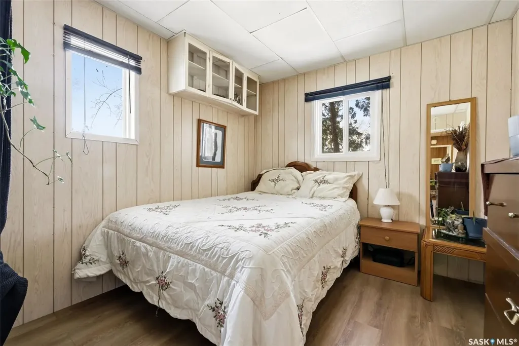 347 Green Avenue Regina Beach SK S0G 4C0