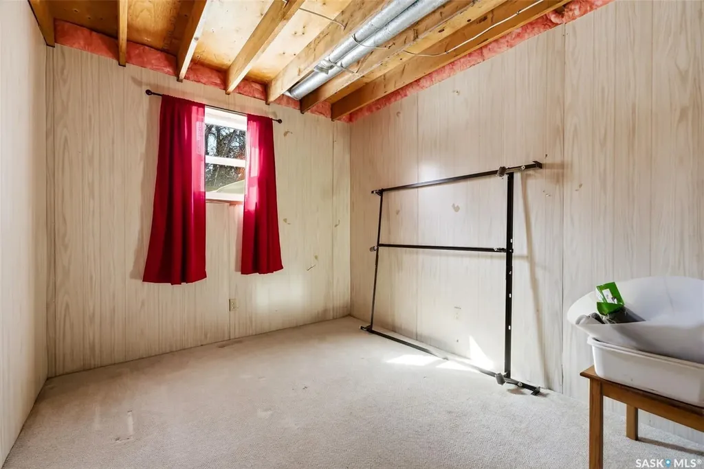 347 Green Avenue Regina Beach SK S0G 4C0