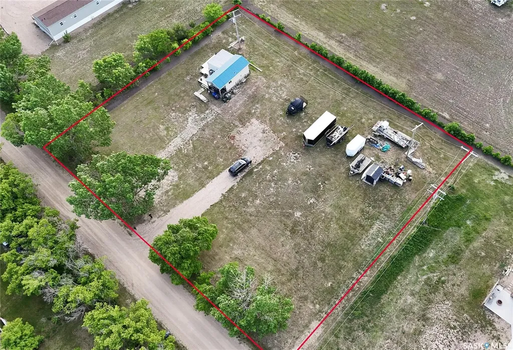 247 King Street Elbow SK S0H 1J0