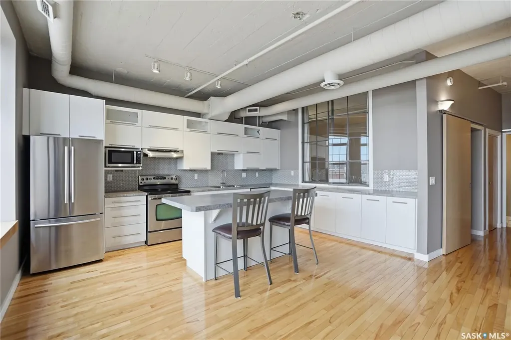 12 23rd Street E Saskatoon SK S7K 0H5