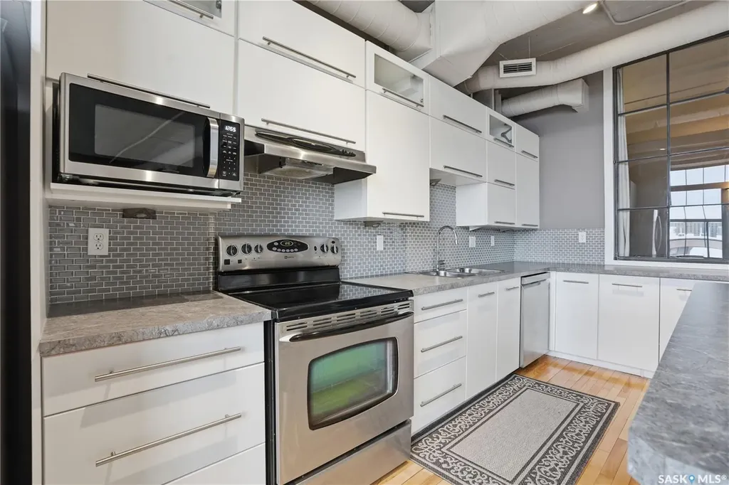 12 23rd Street E Saskatoon SK S7K 0H5