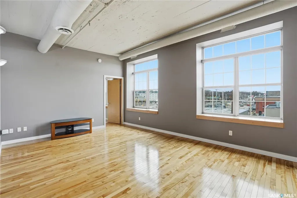 12 23rd Street E Saskatoon SK S7K 0H5