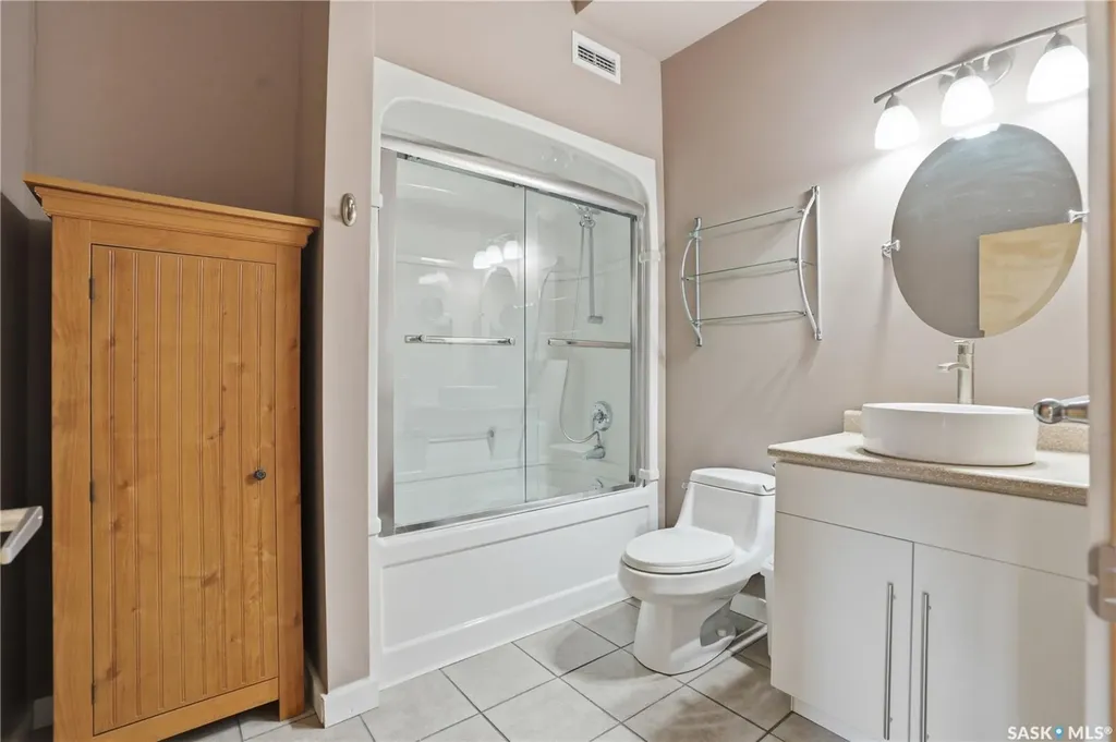 12 23rd Street E Saskatoon SK S7K 0H5