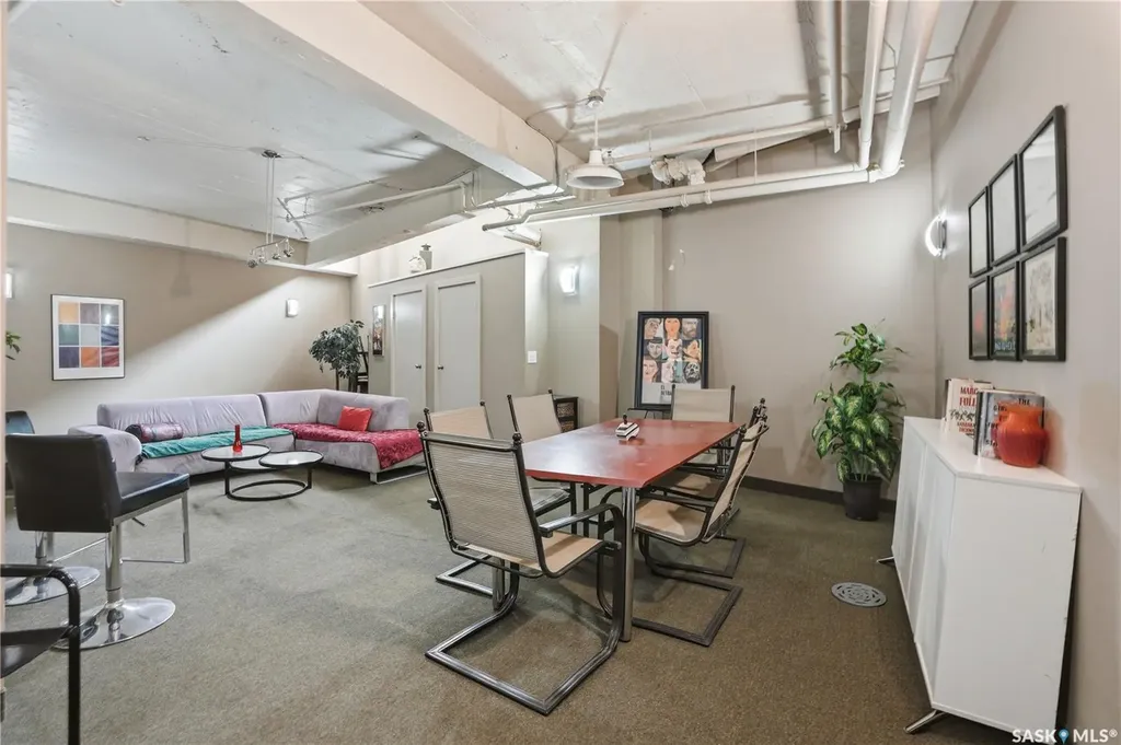 12 23rd Street E Saskatoon SK S7K 0H5
