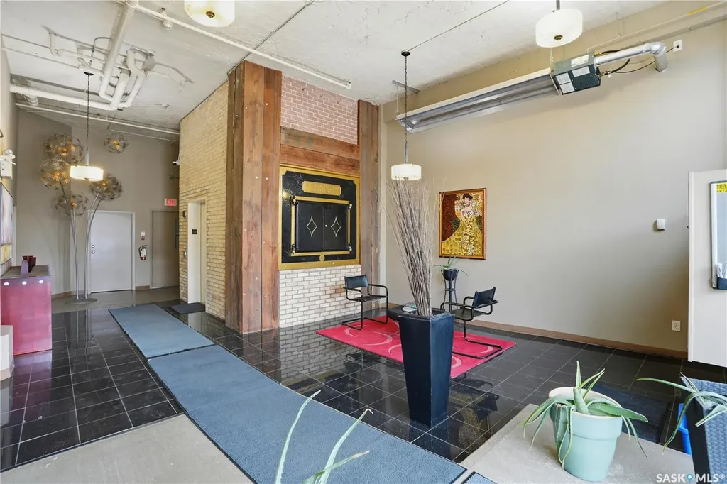 12 23rd Street E Saskatoon SK S7K 0H5