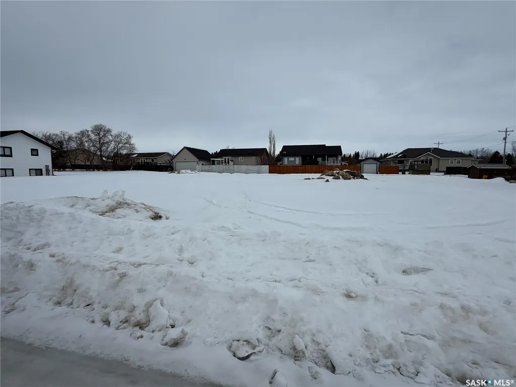 205 Willow Crescent Waldheim SK S0K 4R0