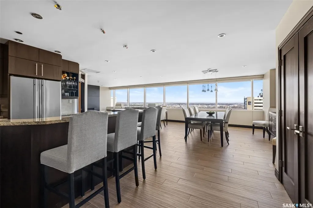 1914 Hamilton Street Regina SK S4P 3N6
