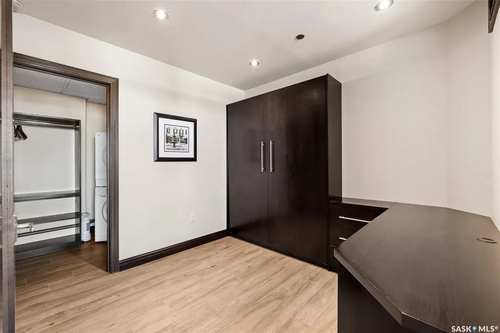 1914 Hamilton Street Regina SK S4P 3N6