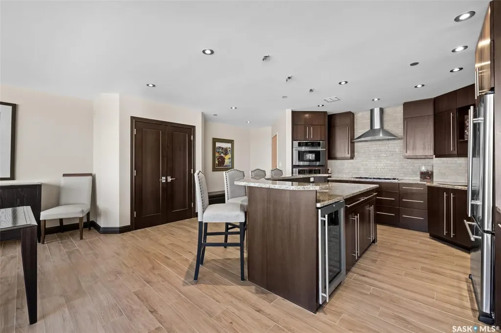 1914 Hamilton Street Regina SK S4P 3N6