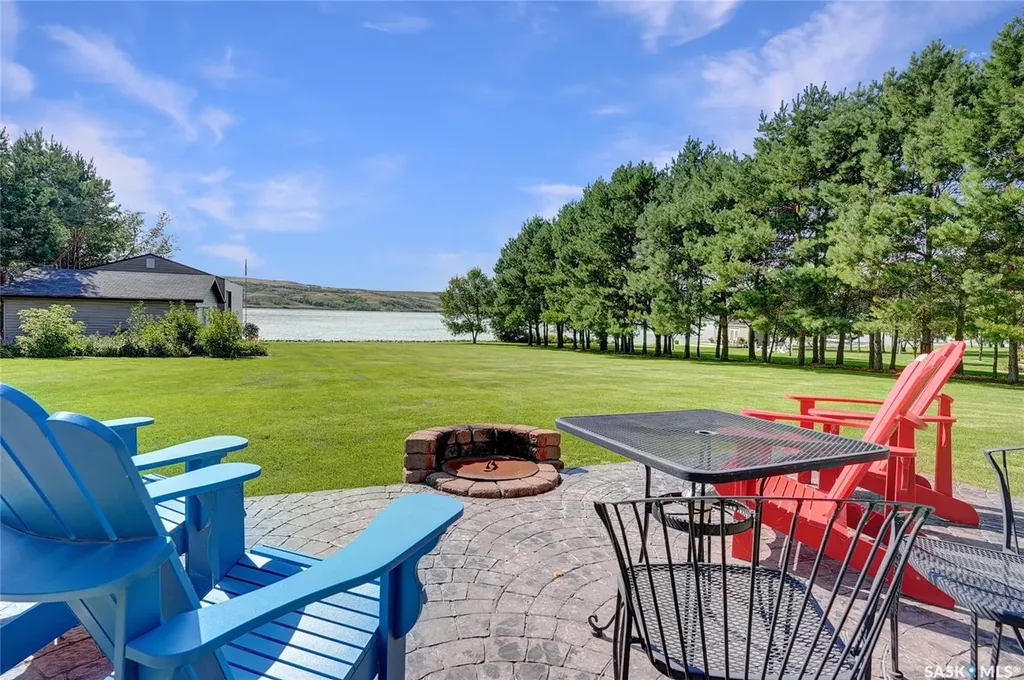 215-217 North Shore Drive Marquis Rm No. 191 SK S0H 4C0