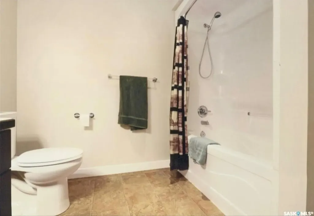 30 West Park Drive Battleford SK S0M 0E0