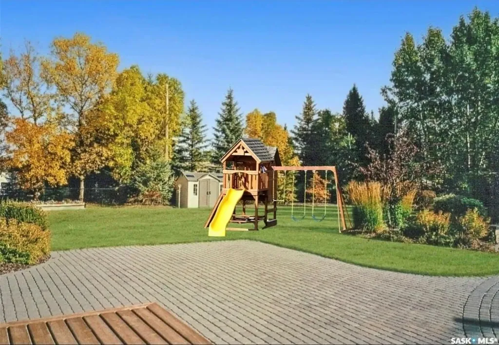 30 West Park Drive Battleford SK S0M 0E0