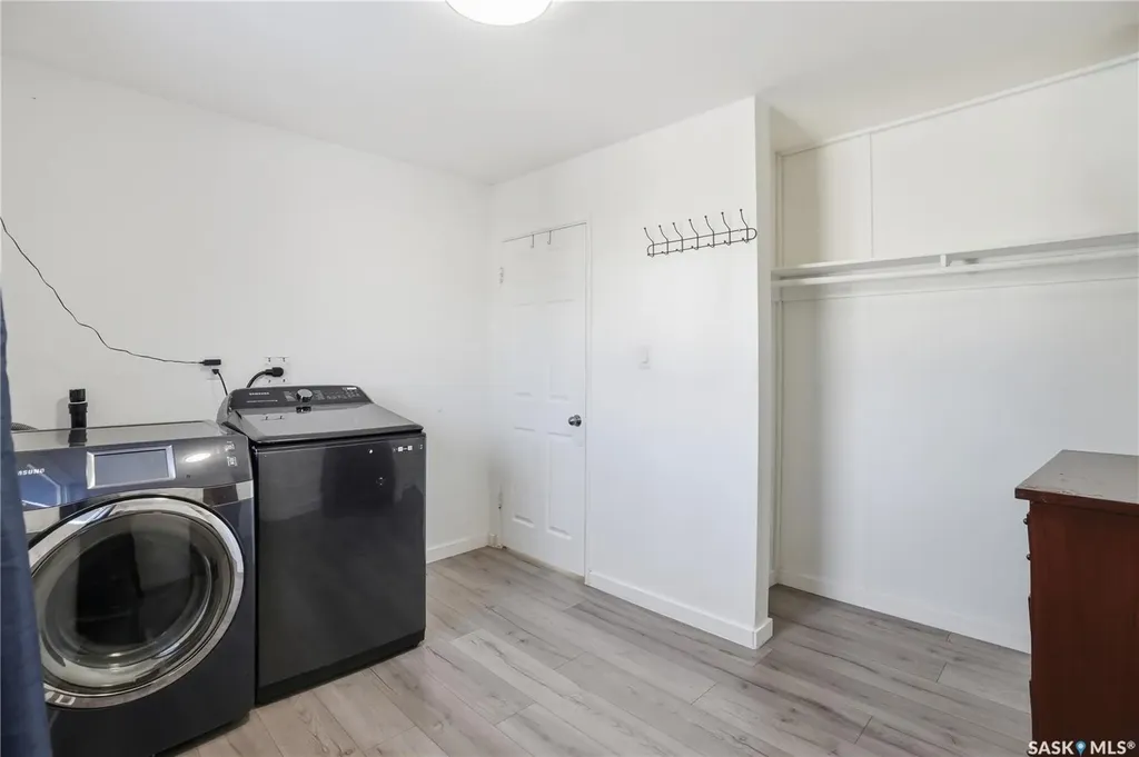 632 Aberdeen Crescent Regina SK S4T 6A9