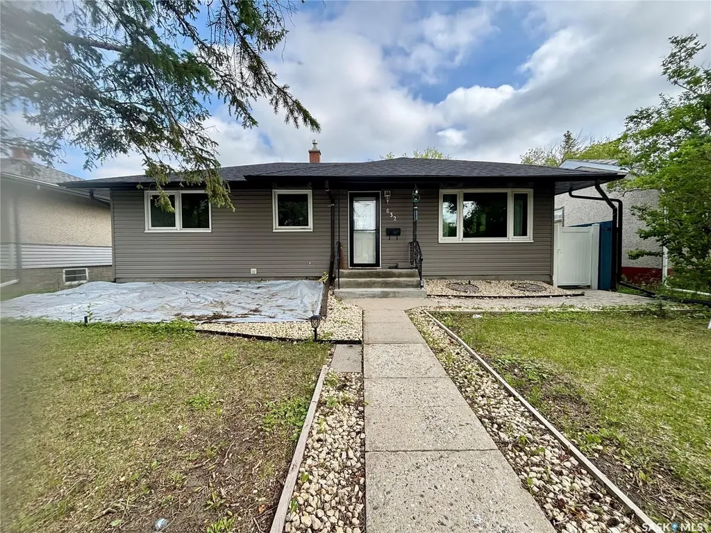 632 Aberdeen Crescent Regina SK S4T 6A9