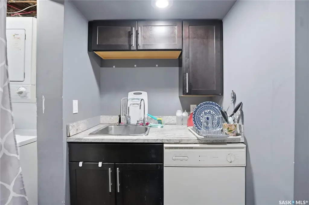 632 Aberdeen Crescent Regina SK S4T 6A9