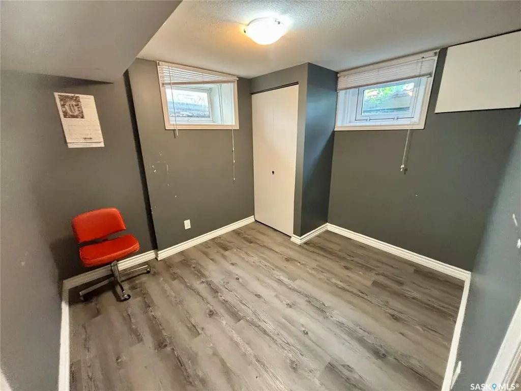 632 Aberdeen Crescent Regina SK S4T 6A9