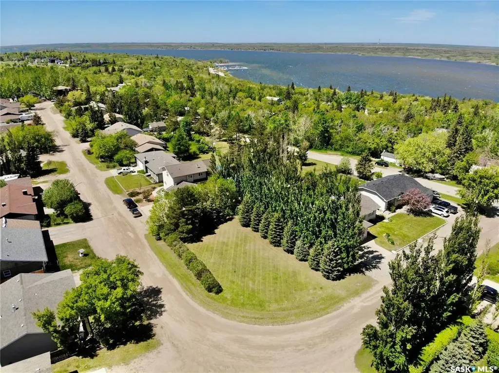 114 Butler Drive Regina Beach SK S0G 4C0