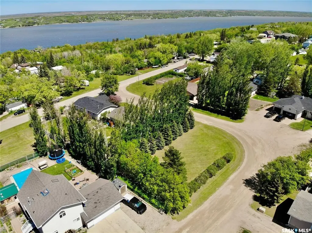 114 Butler Drive Regina Beach SK S0G 4C0