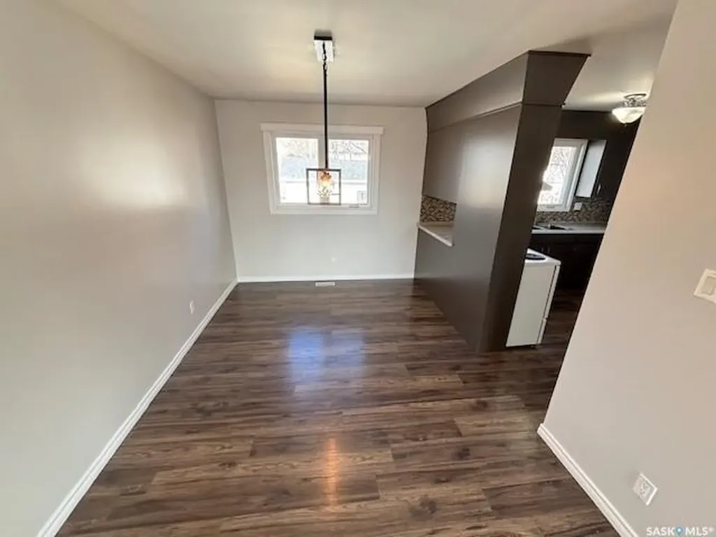 1446 Stadacona Street W Moose Jaw SK S6H 6R9