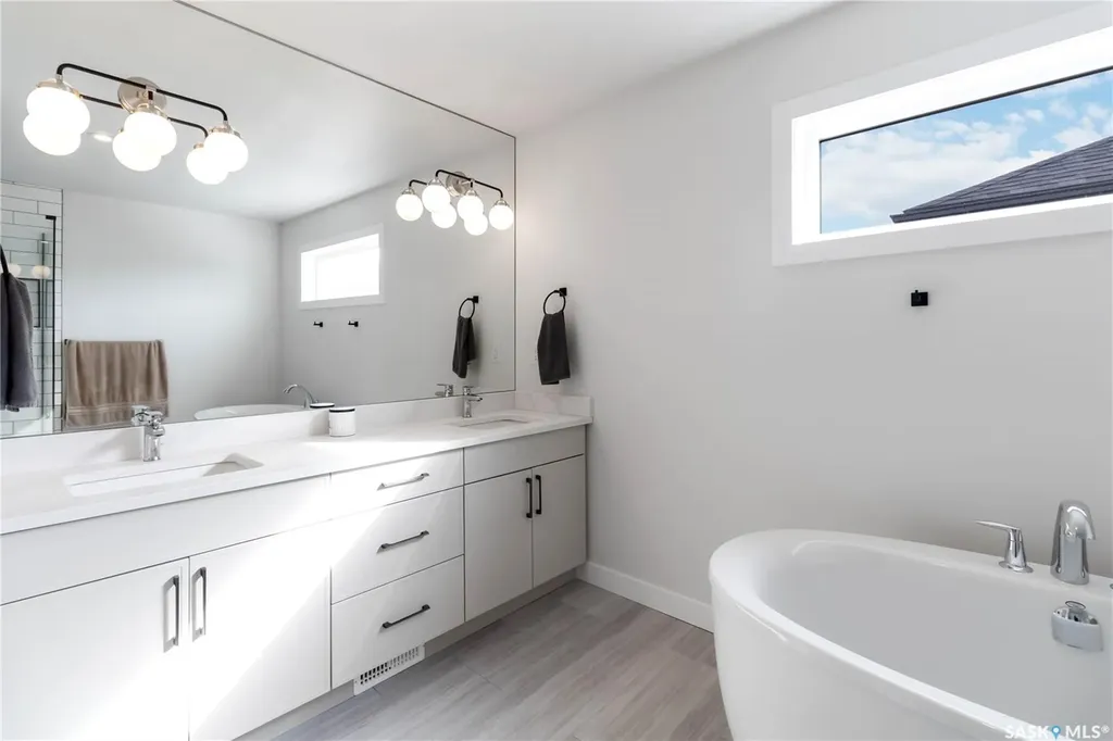 155 Keith Way Saskatoon SK S7V 0X9