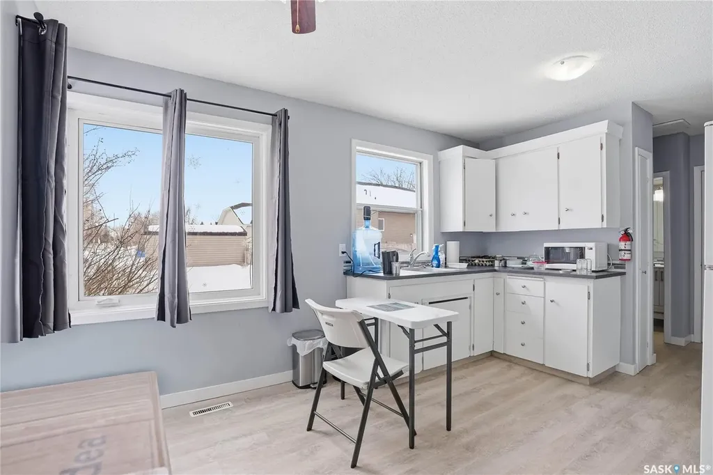 43 Bantry Street Lanigan SK S0K 2M0